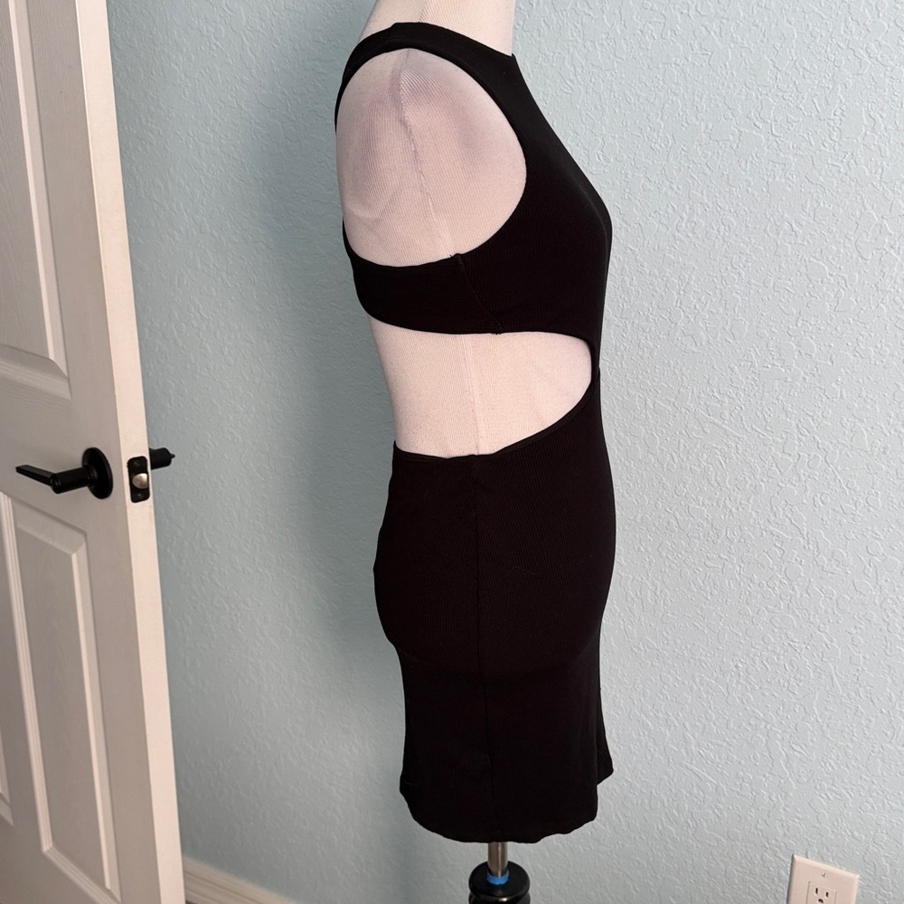 White Fox Black Cut-Out Dress M - Picture 4 of 5